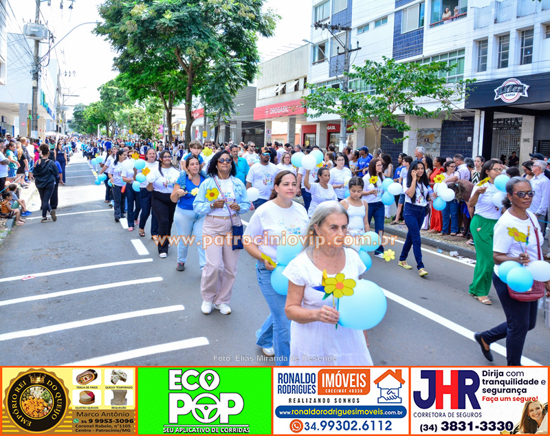 Desfile cívico celebra os 184 anos de Patrocínio com resgate histórico e olhar voltado para o futuro 526 VIP3827 copia