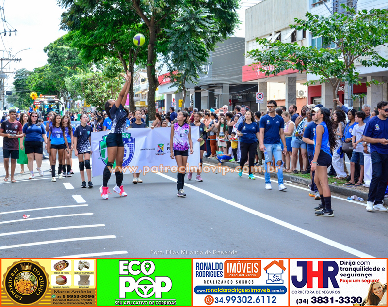 Desfile cívico celebra os 184 anos de Patrocínio com resgate histórico e olhar voltado para o futuro 560 VIP3865 copia