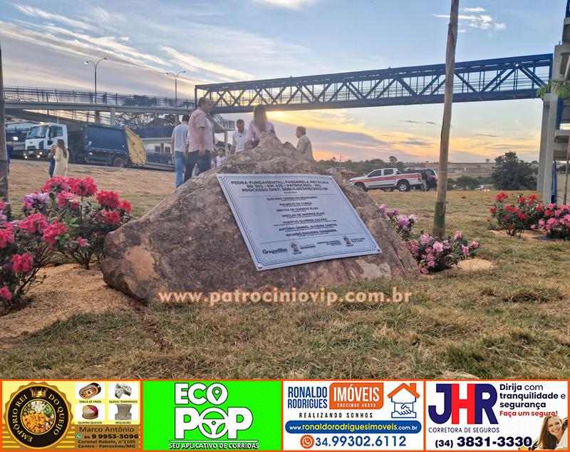 Passarela Metálica Elias José Abrão Neto – Dr. Elias foi inaugurada na tarde desta quinta-feira (14) no Bairro Congonhas 6 20260514 171951 copia