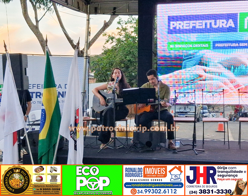 Passarela Metálica Elias José Abrão Neto – Dr. Elias foi inaugurada na tarde desta quinta-feira (14) no Bairro Congonhas 17 20260514 173300 copia