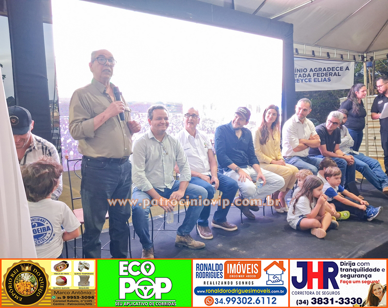 Passarela Metálica Elias José Abrão Neto – Dr. Elias foi inaugurada na tarde desta quinta-feira (14) no Bairro Congonhas 28 20260514 175446 copia