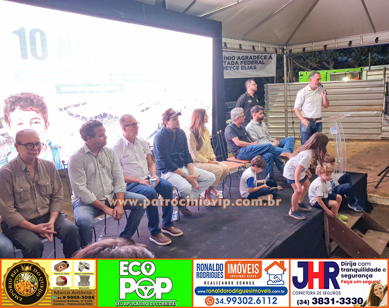 Passarela Metálica Elias José Abrão Neto – Dr. Elias foi inaugurada na tarde desta quinta-feira (14) no Bairro Congonhas 37 20260514 175901 copia