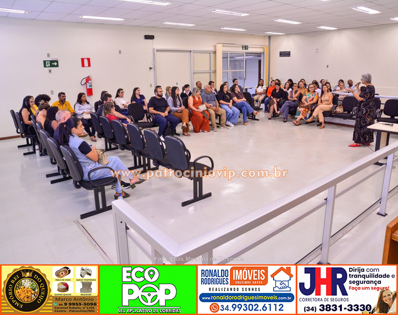 Fórum de Patrocínio promove roda de conversa sobre adoção em alusão ao Dia Nacional da Adoção 26 VIP2801 copia