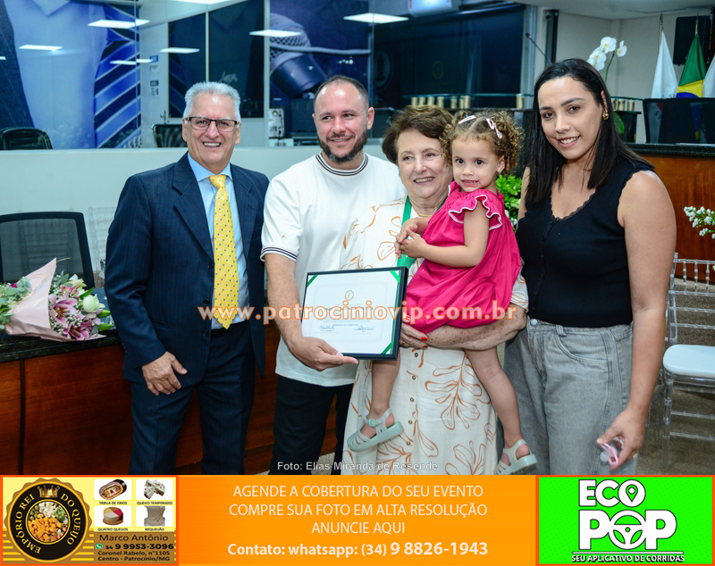 Câmara de Patrocínio realizou entrega da Medalha Professora Olga Barbosa a nove homenageados 297 IMG 9405 copiar